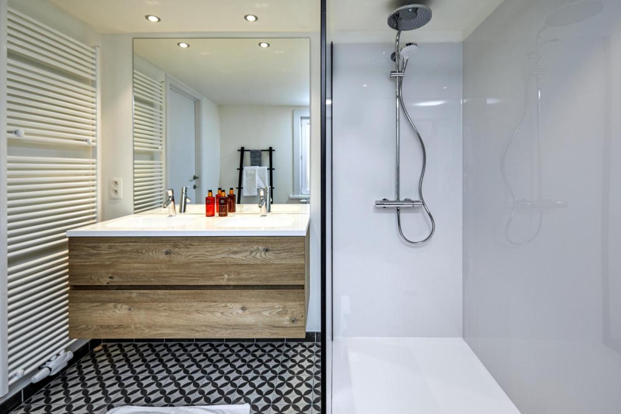Villa Trendy, Authentieke Woning Met Groot Terras En Tuin Bruges Esterno foto