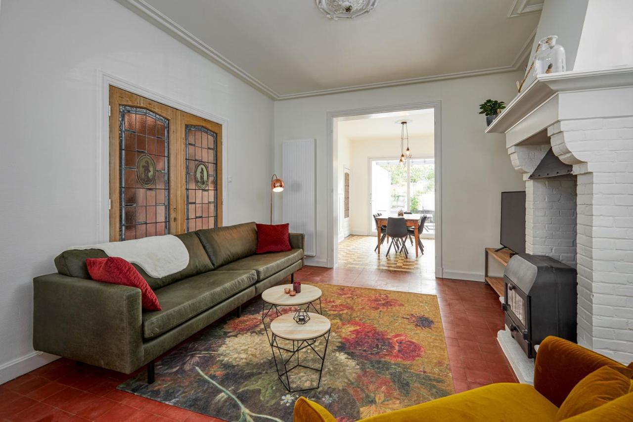 Villa Trendy, Authentieke Woning Met Groot Terras En Tuin Bruges Esterno foto